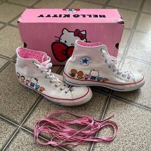 Hello Kitty Chuck Taylor Converse Men’s Size 10